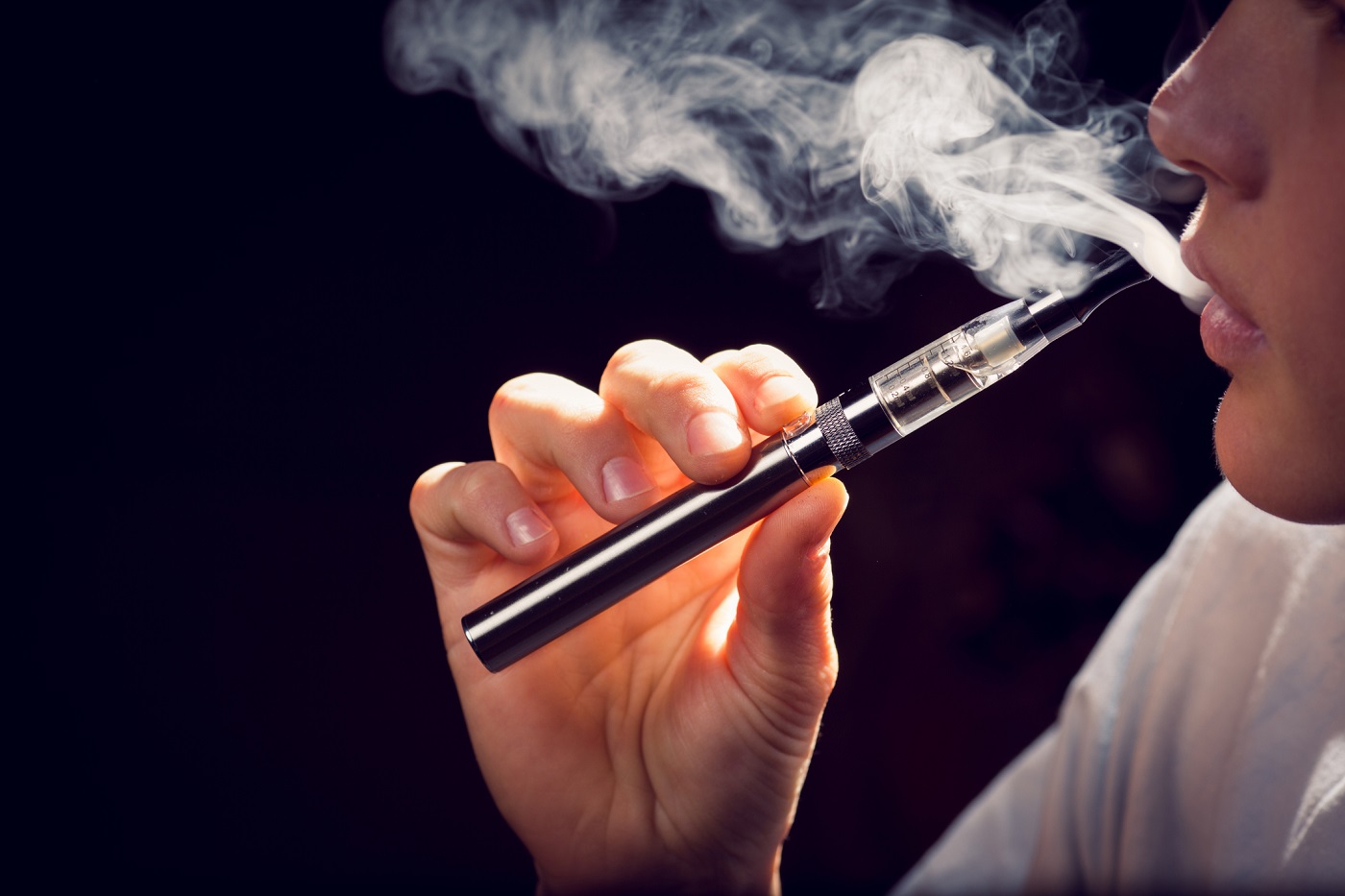 Grasp Vaping: Blessings, Dangers, and Public Grasp